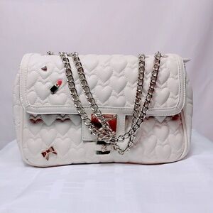 Betsey Johnson Cream Quilted Hearts Handbag ▫️⚜️🤍